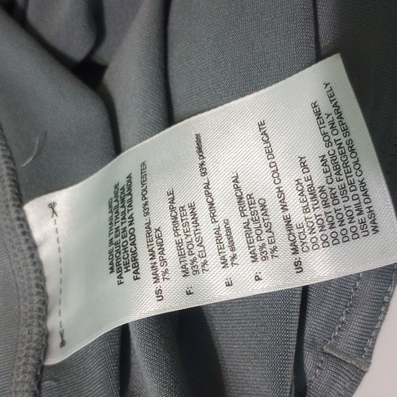 Adidas Climate Ultimate Mid-rise 3/4 Gray Crop Leggings - Picture 10 of 11